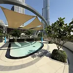 Full Burj Khalifa And Fountains Views