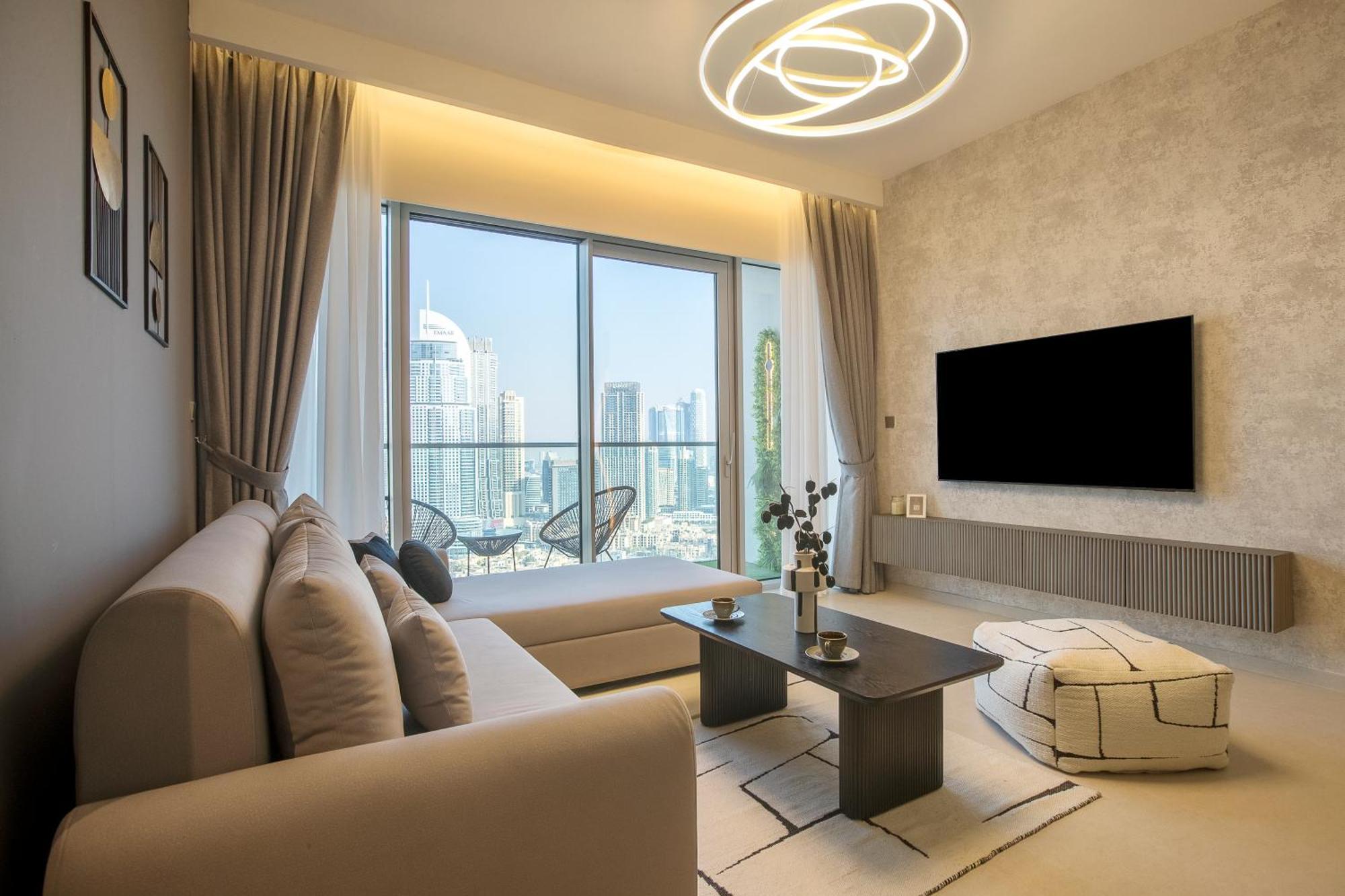 Full Burj Khalifa And Fountains Views * Dubai